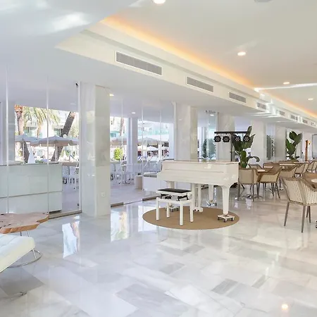 Marsenses & Adults Only Apartahotel 4*