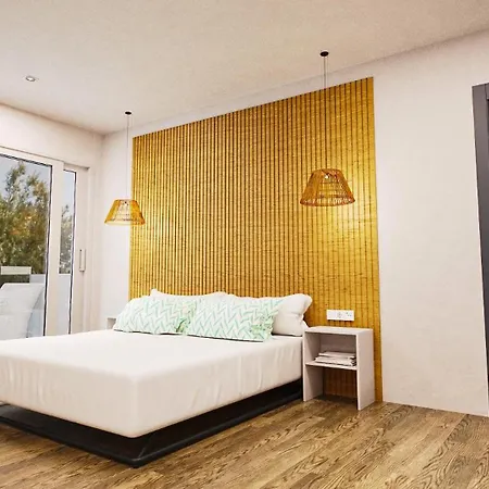 Marsenses & Adults Only 4*