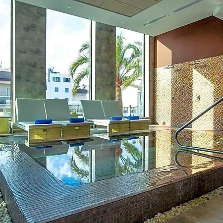 Marsenses & Adults Only Apartahotel 4*