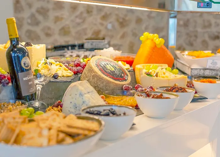 Marsenses & Adults Only Порт-де-Польєнса