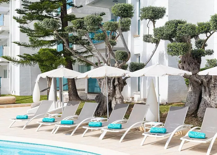 Marsenses & Adults Only 波连萨港