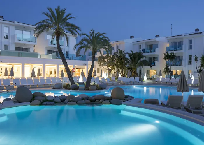 Marsenses & Adults Only Апарт-готель 4*