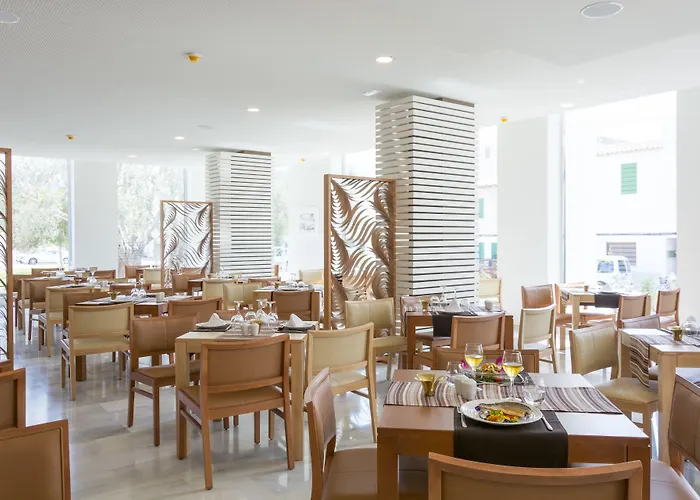 Marsenses & Adults Only Апарт-готель 4*