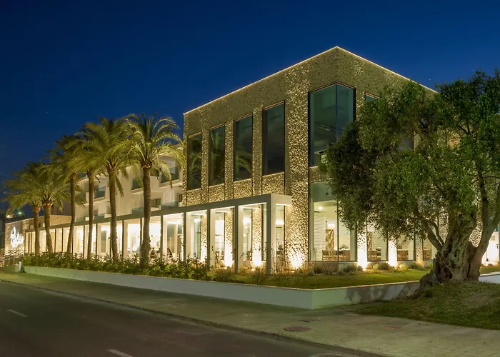 Marsenses & Adults Only 波连萨港