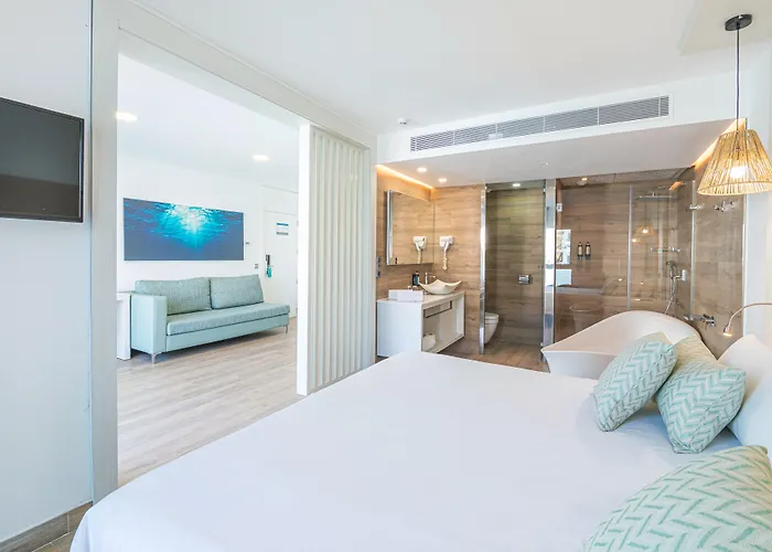 Marsenses & Adults Only 公寓式酒店 波连萨港