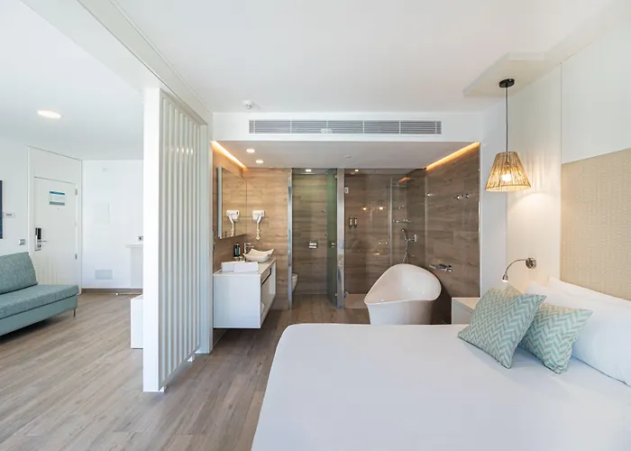 מלון דירות Marsenses & Adults Only 4*